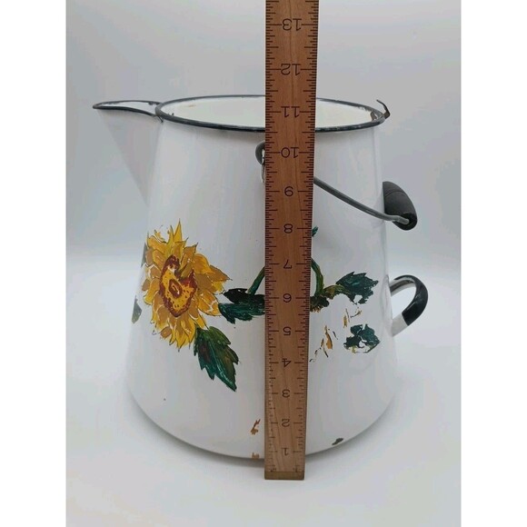 Vtg White Enamelware Cowboy Coffee Pot Chuck wagon XL Hand Painted Sunflowers - Picture 10 of 11